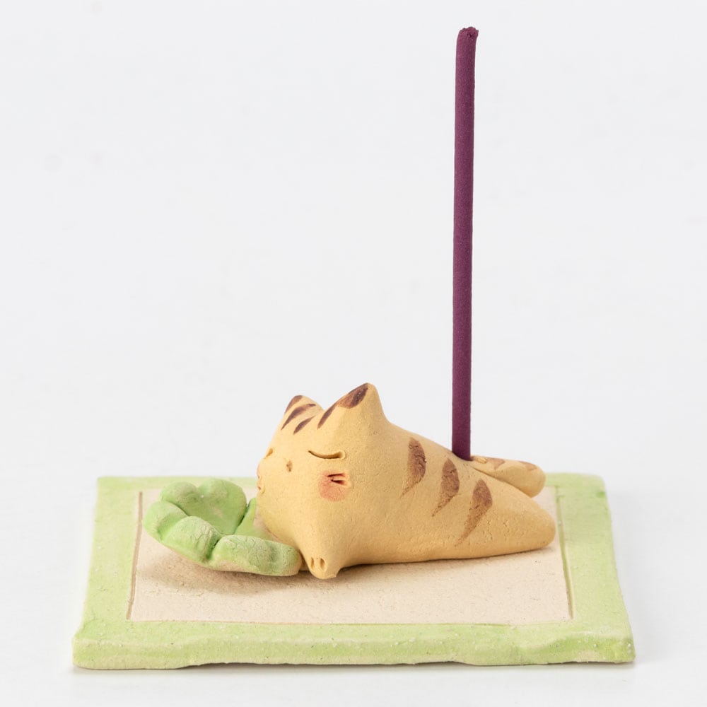 四葉と猫 香立 (K4634) 瀬戸焼のお香立て 愛知県の工芸品 Incense