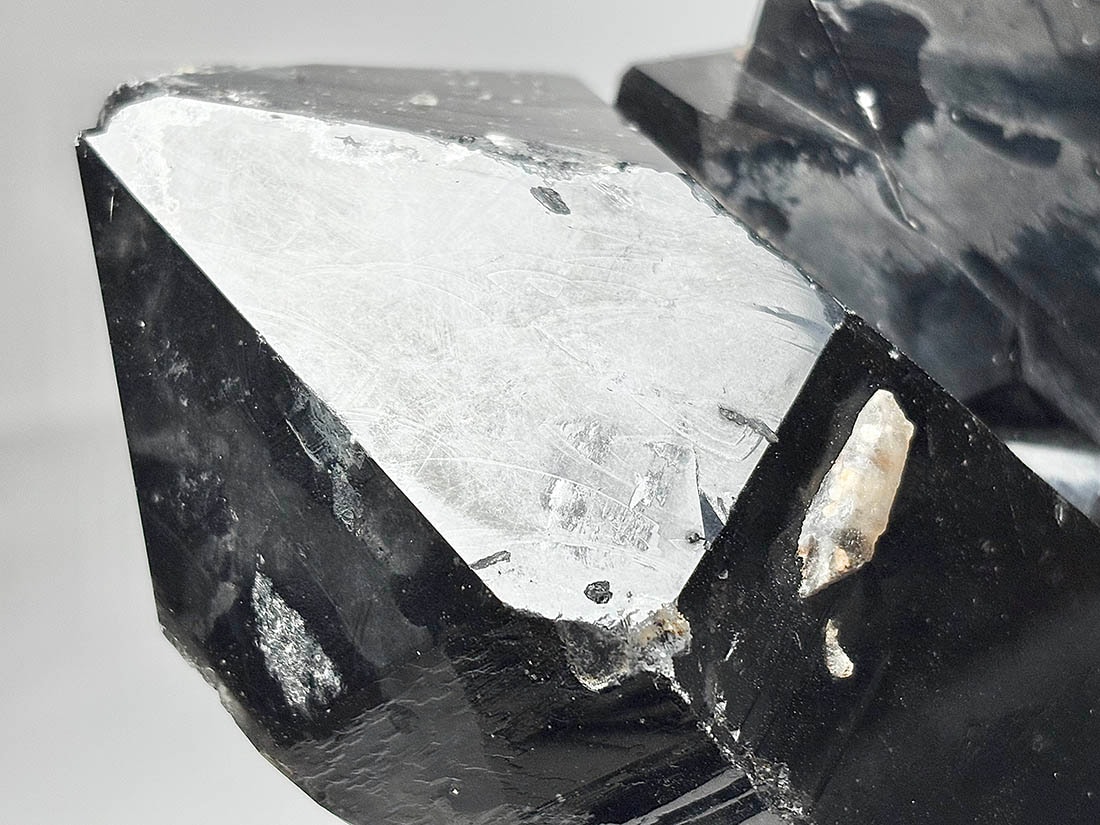 明日発送可】激レア マダガスカル産 5A モリオン 黒水晶 厄除け 浄化
