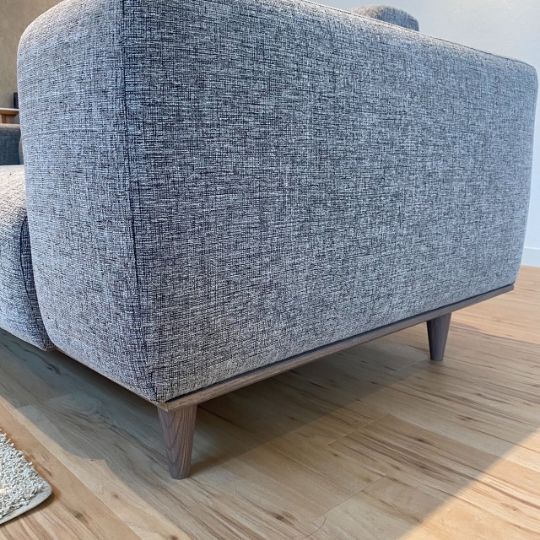 z / a. ヒーロー家具 家づくりヒーローコラボレーション ソファz／a