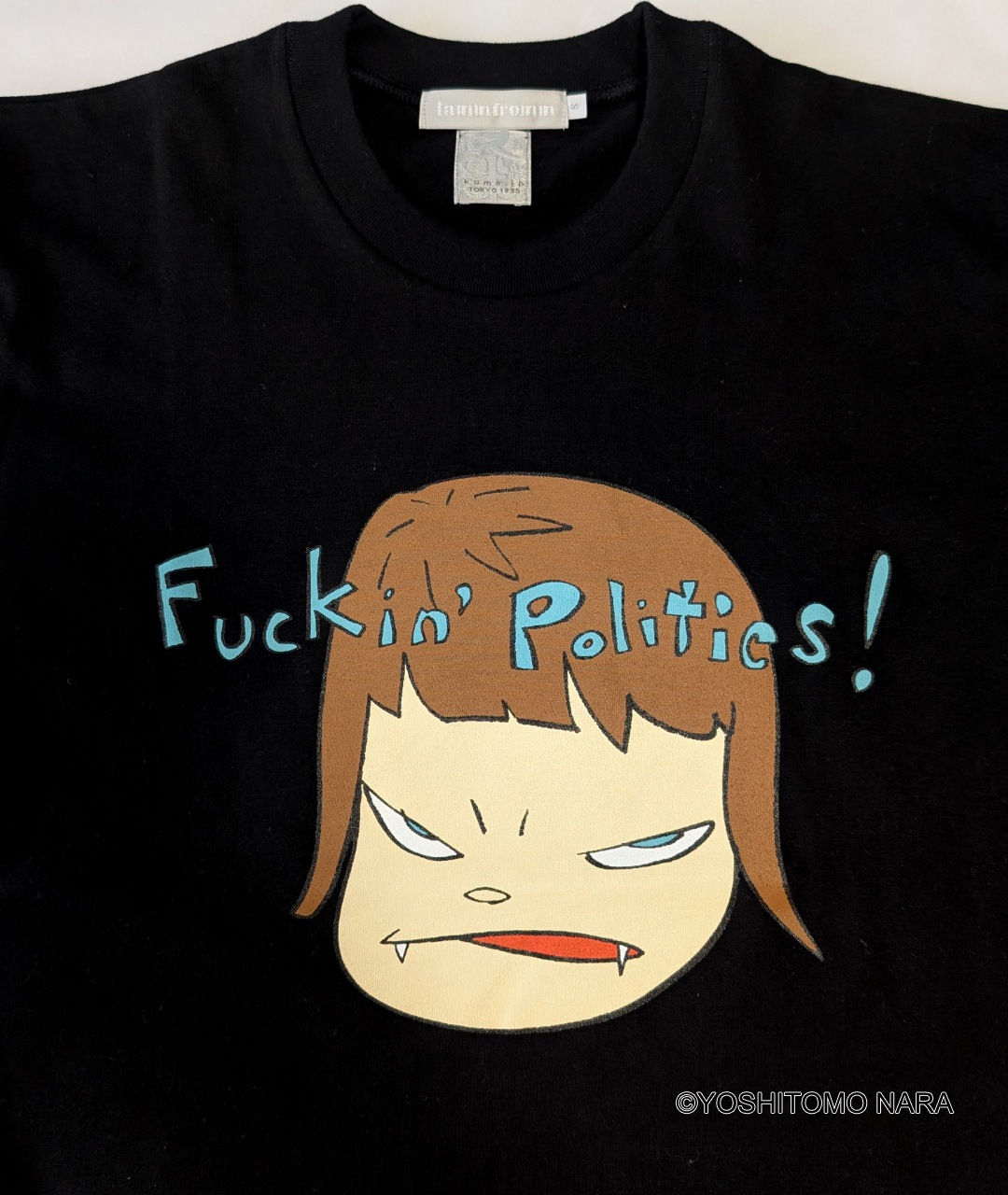 奈良美智 Tシャツ [Fuckin Politics!]｜ラムフロム - アートグッズ