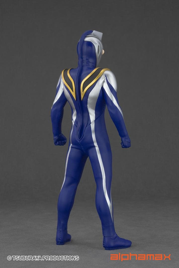 Alphamax ウルトラマン ガイア ULTRAMAN AGUL V2 Action Figure