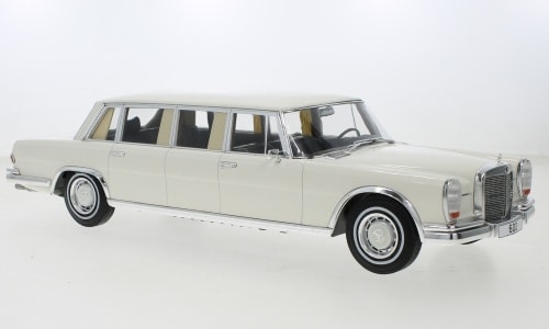 1/43 メルセデス ベンツ トレーラー レース車両 トランスポーター 積載