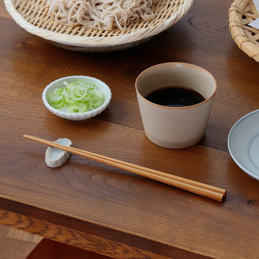 京都 清水銘竹 白竹 八角拭漆 箸 （箸蔵まつかん） | 箸・カトラリー