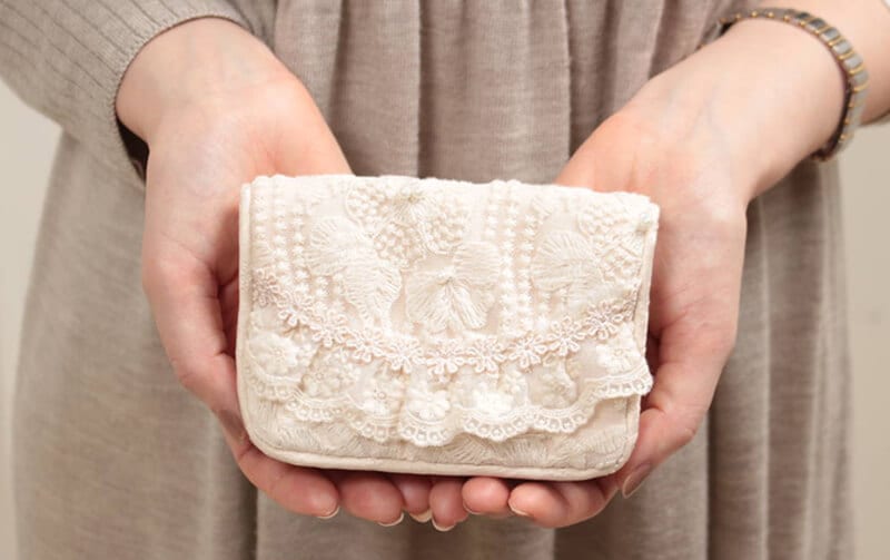 memoire チュールレース ミニティッシュケース 約9×12cm｜インテリア