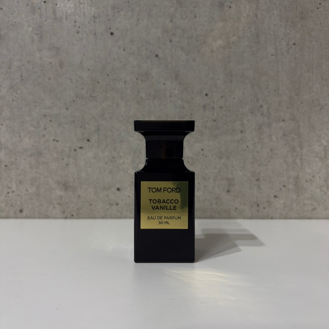 TOMFORD トムフォード TOBACCO VANILLE タバコバニラ オードパルファム