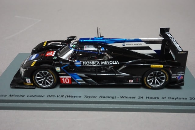 1/43 スパーク 43DA17 Konica Minolta キャデラック DPi-V.R デイトナ