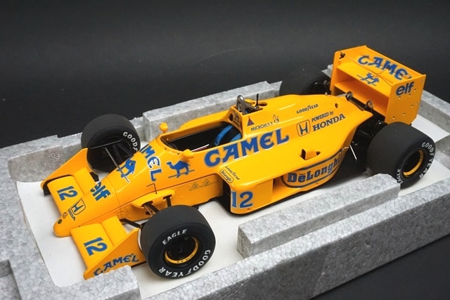 1/18 オートアート 88728 チームロータス タイプ 99T F1 日本GP A.セナ
