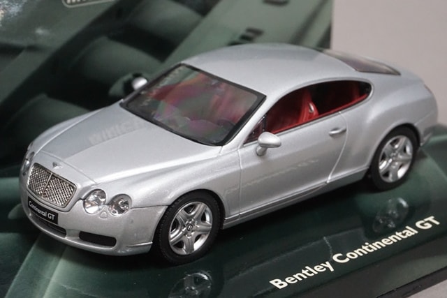 1/43 ミニチャンプス 436139020 ベントレー コンチネンタル GT, Boost