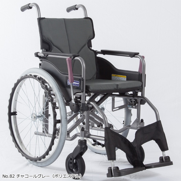 自走用車いす KMD-A22-40S-M［シート幅40cm］ | 車いす通販のロッキー