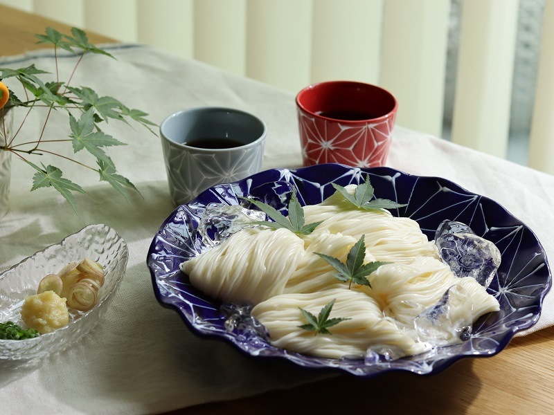 波佐見焼 ホワイトライン麻 波プレート L グレー