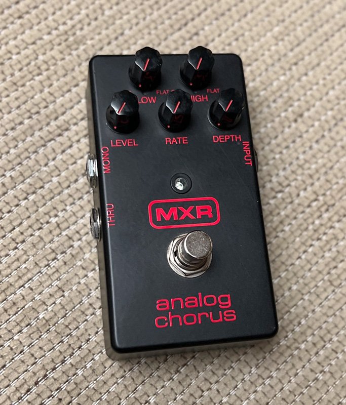 USED MXR M234 Analog Chorus Limited Edition Black & Red
