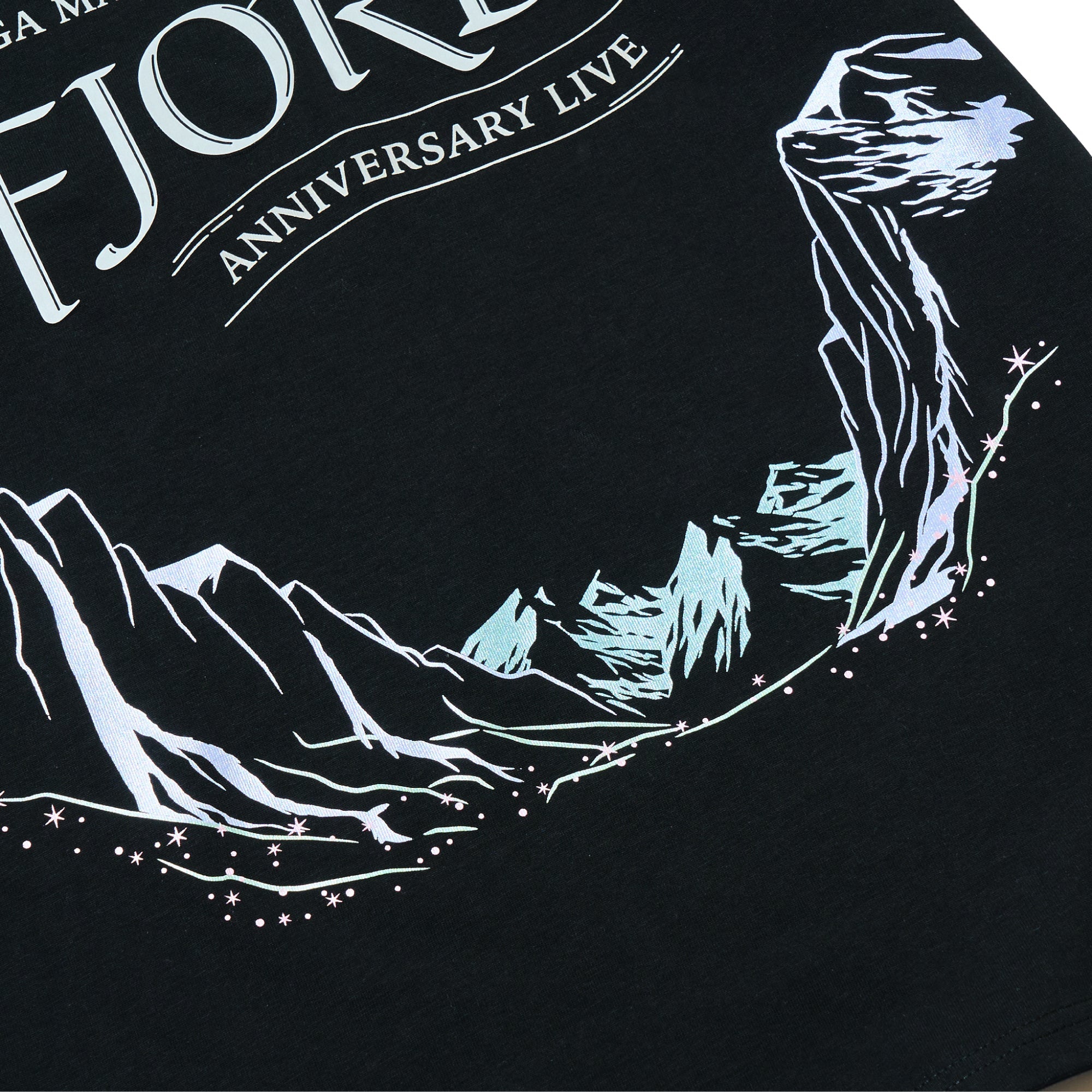 FJORD ロゴTシャツ / ブラック – Mrs. GREEN APPLE OFFICIAL STORE