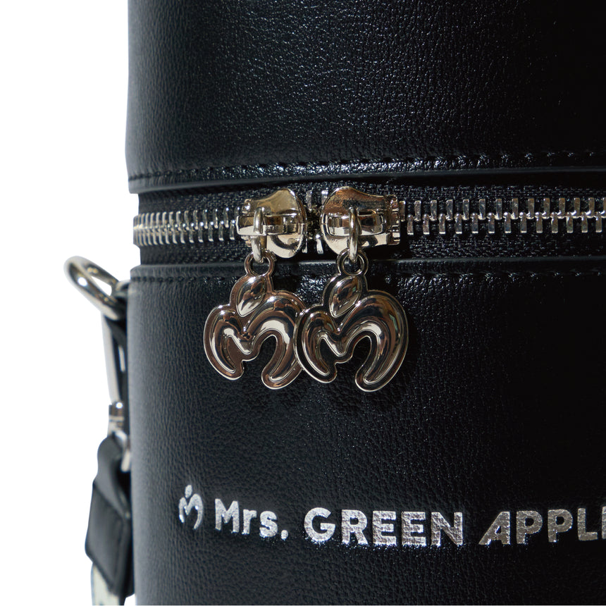 1次受付】MGA Light Stick Bag / Black＜受付期間：～9/22＞ – Mrs