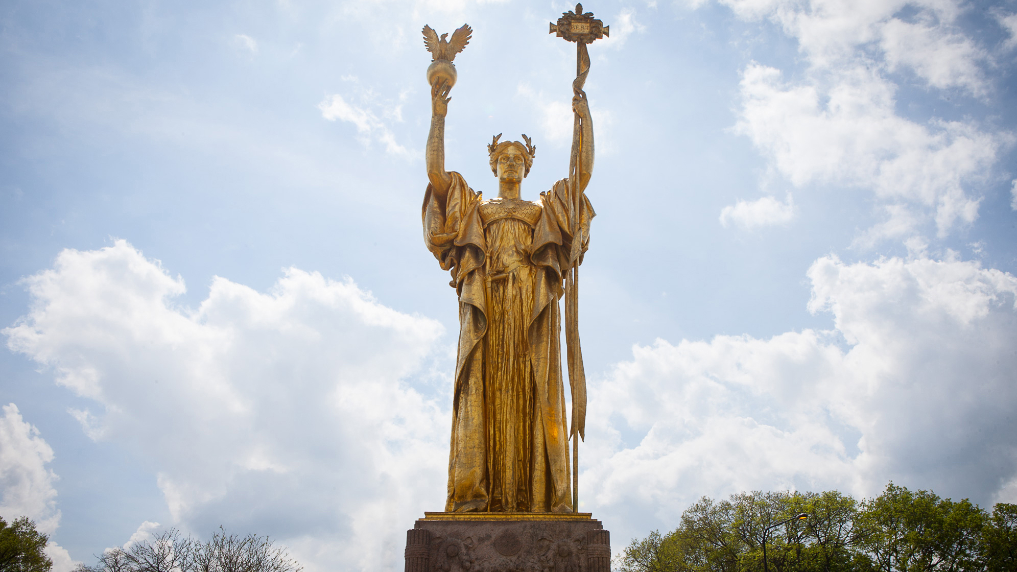 A complete guide to the Hyde Park neighborhood