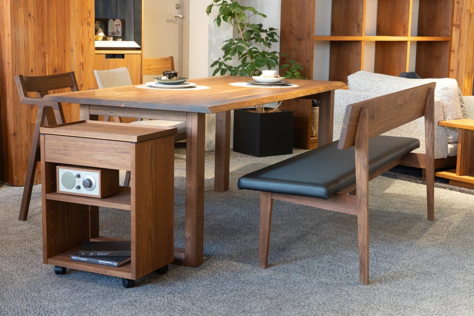 RITZ LOW DINING TABLE(幅140cm × 奥行80cm)の通販 / マスターウォール