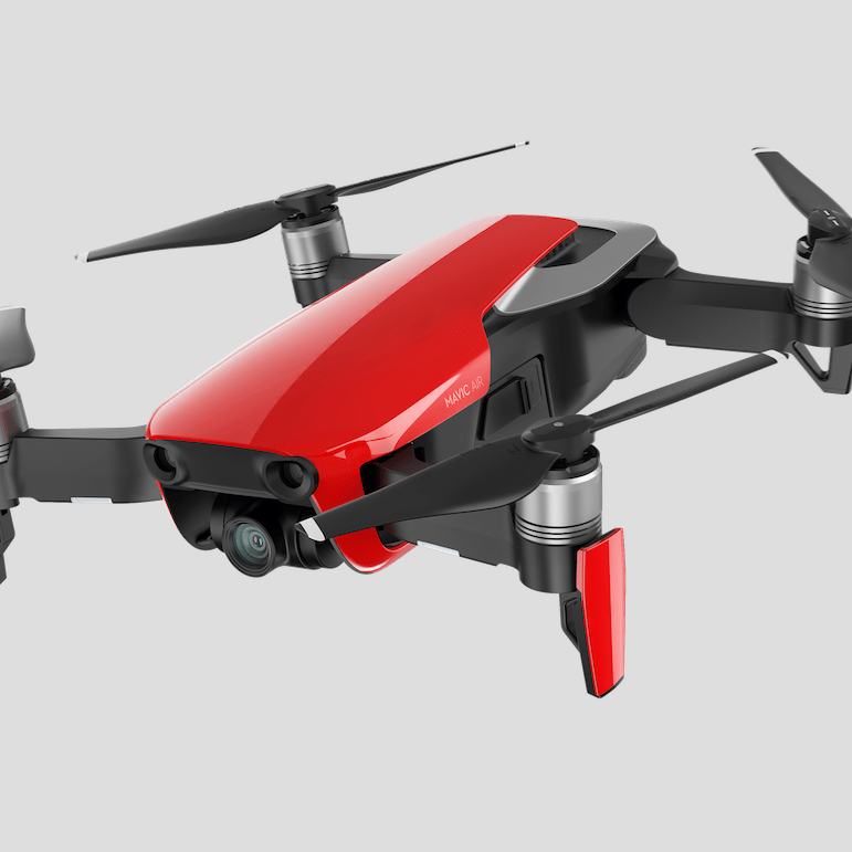 DJIの新しい折りたたみ式ドローンは、小型軽量で「ぶつからない」機能