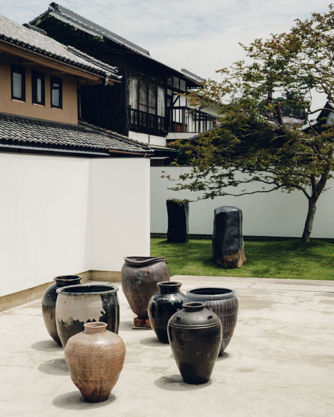 Yoruya Hotel: A Contemporary Tribute to Kurashiki's Craft Heritage