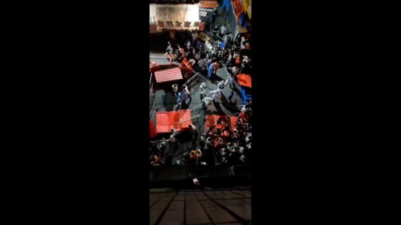 China zero-Covid: Guangzhou residents 'revolt' over oppressive