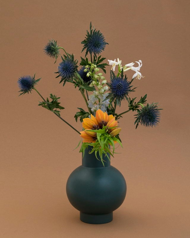 Raawii Strøm vase, green gables | Finnish Design Shop