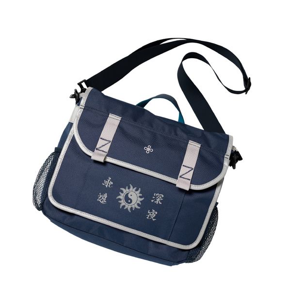 ktown4u.com : ZUTOMAYO - 永遠深夜 3Way Bag