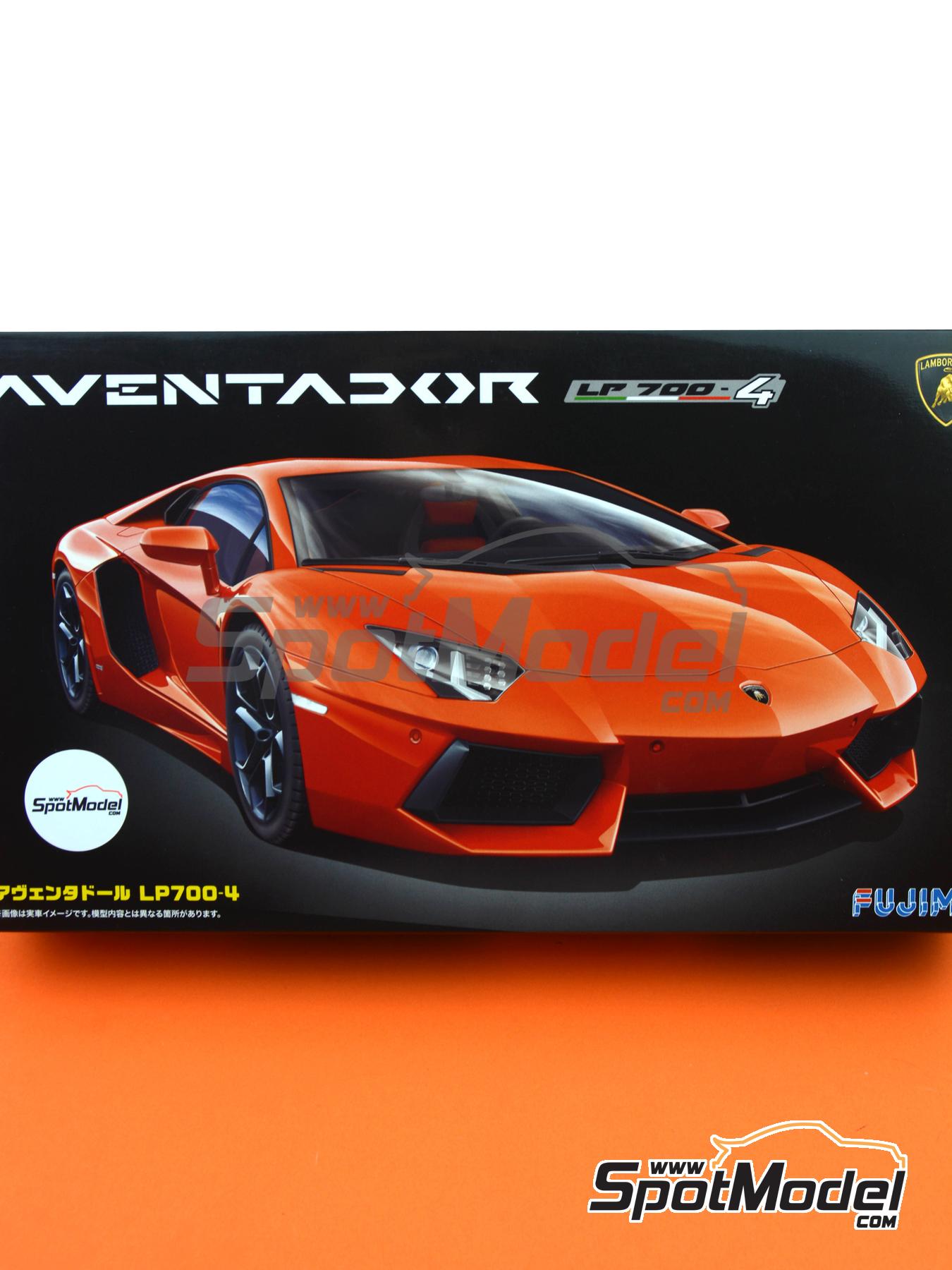 Fujimi 123974: Car scale model kit 1/24 scale - Lamborghini