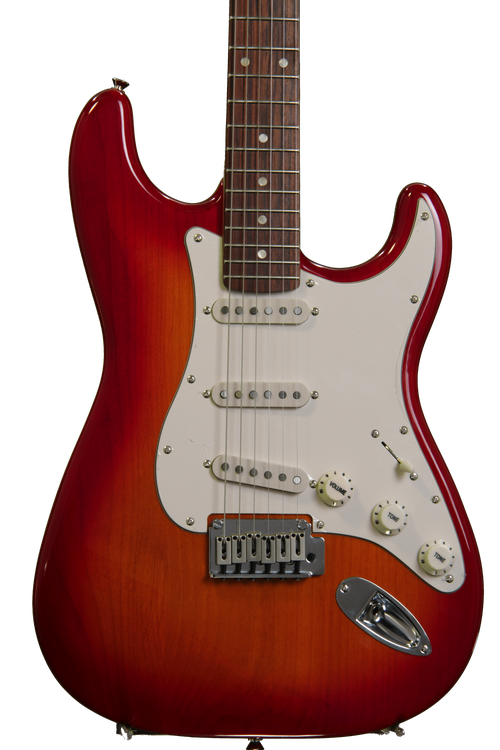 Squier Standard Stratocaster - Cherry Sunburst with Rosewood
