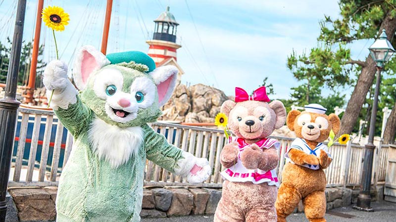 公式】ダッフィー＆フレンズのある夏の一日♪｜東京ディズニーリゾート
