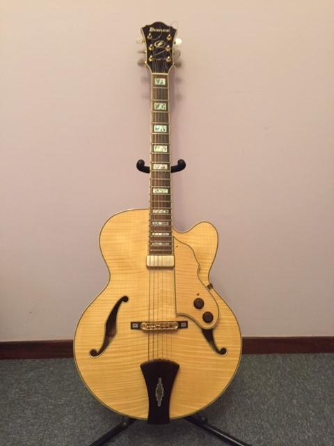 AF105F - Ibanez AF105F - Audiofanzine