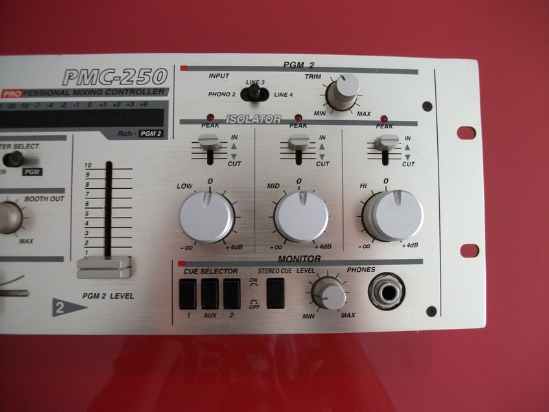 PMC-250 - Vestax PMC-250 - Audiofanzine
