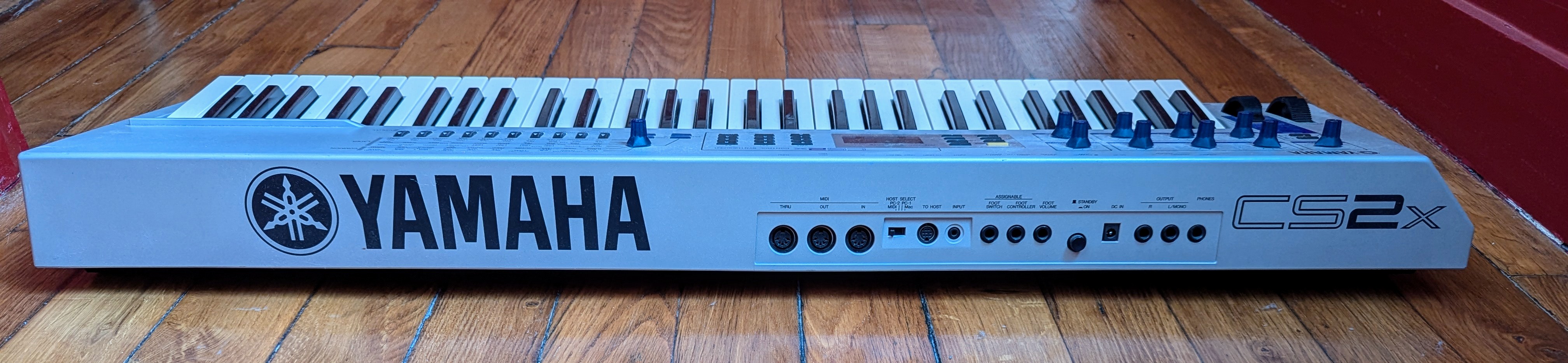 CS2X - Yamaha CS2X - Audiofanzine