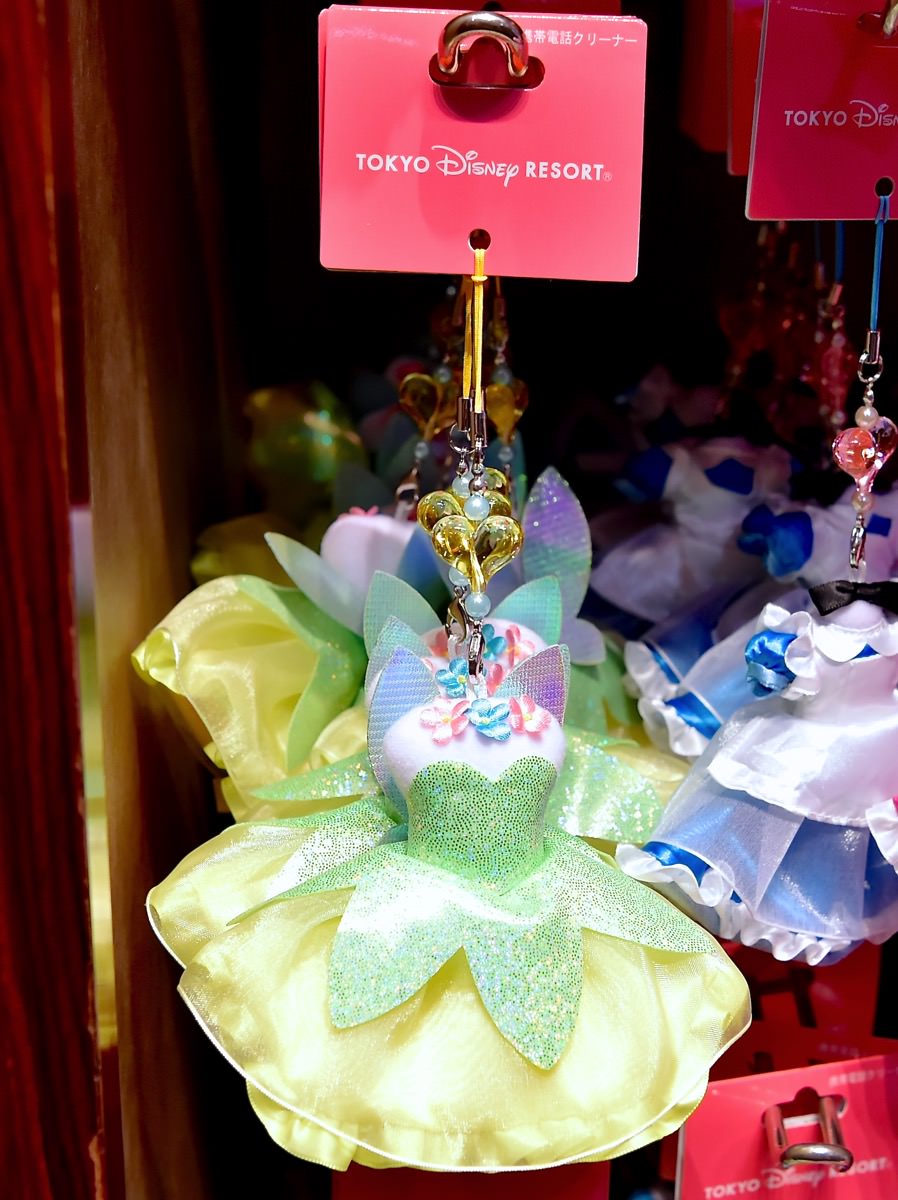 ガールズキャラも続々☆ディズニーランドのプリンセスドレスモチーフ