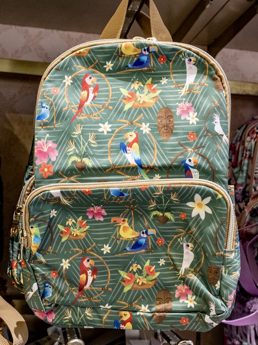 魅惑のチキルームデザイン！東京ディズニーランド トートバッグ