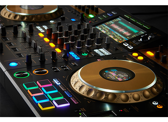 新色の夏。日本の夏。Pioneer DJ新色3機種の画像を見よう。 | DJ機材