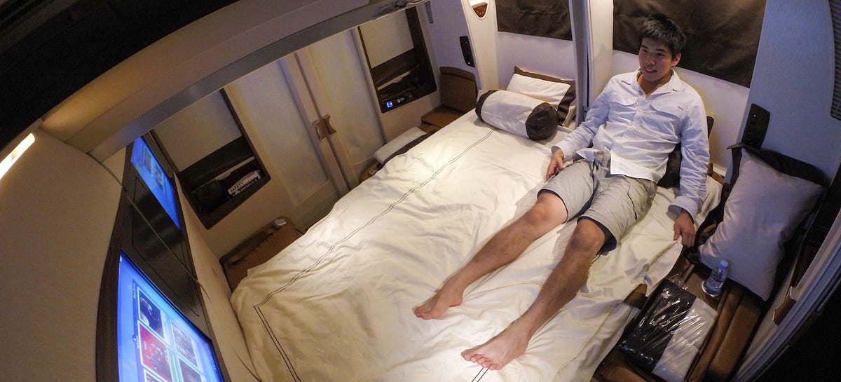 往復チケット200万円！シンガポール航空のスイートクラスに乗ってみた