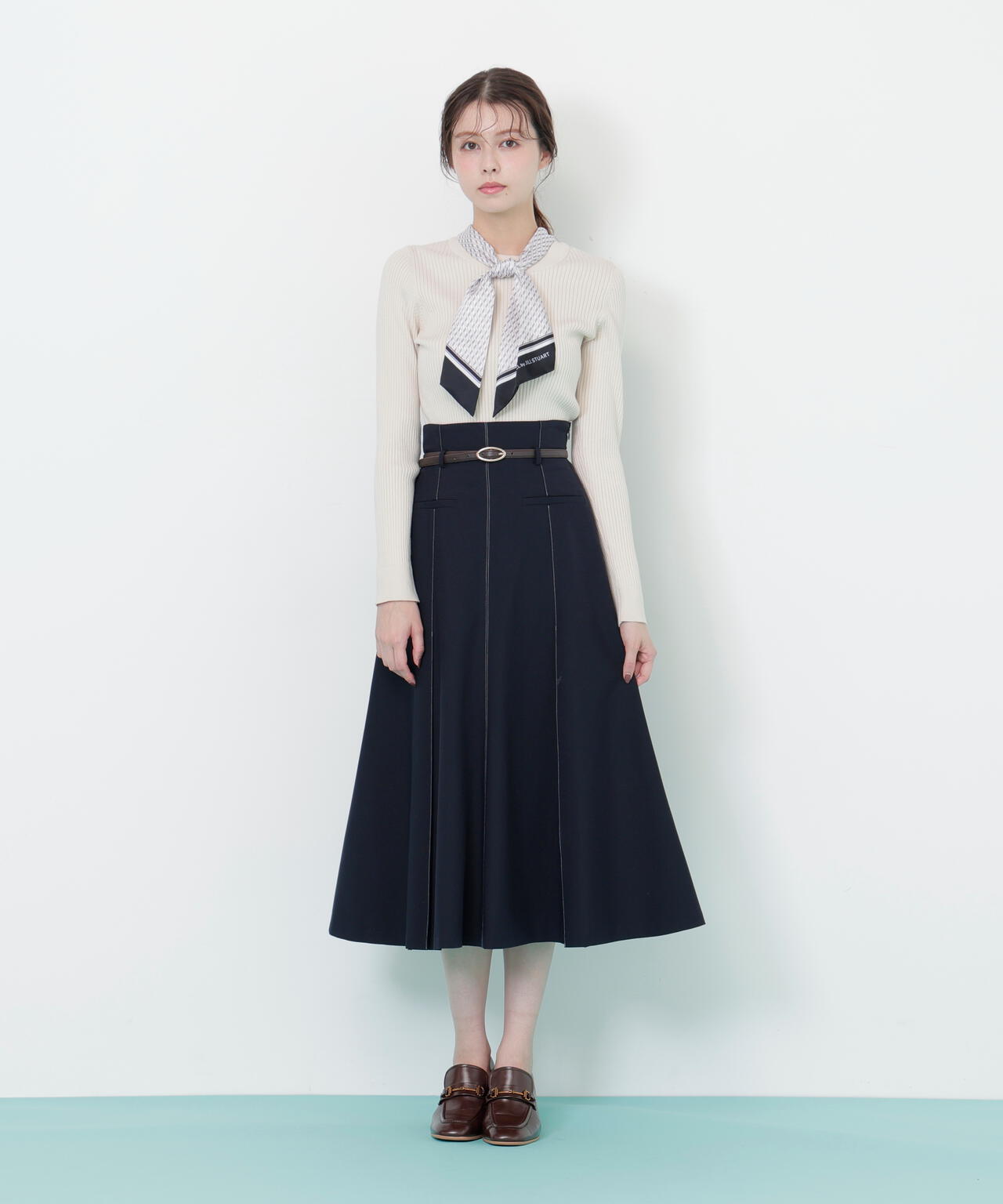 幾何チェック柄スカーフ付きリブニット | JILL by JILL STUART（ジル