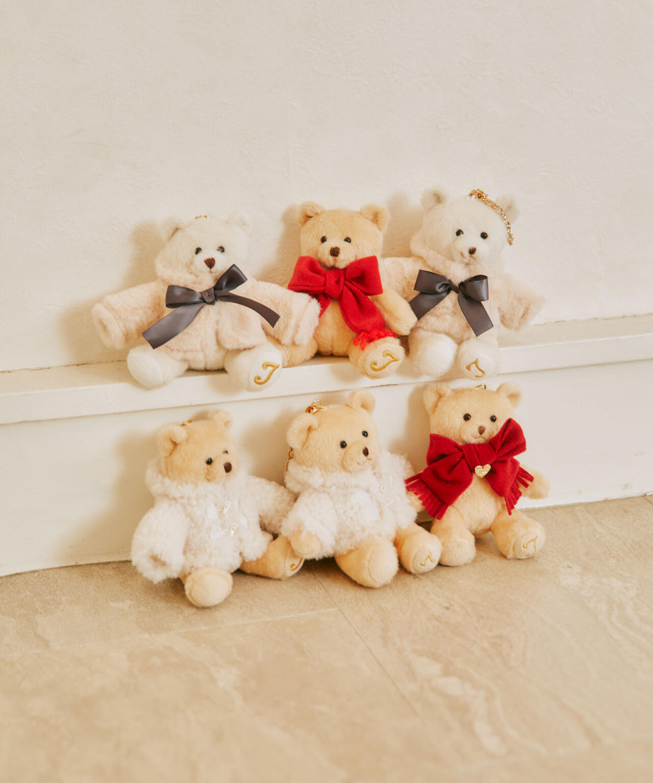 BEARシリーズ＞Holidayベアチャーム | JILL by JILL STUART（ジル バイ
