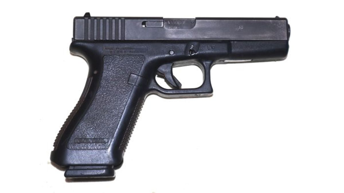 Excellent Condition Austrian Glock 17 Gen2 – MJL Militaria