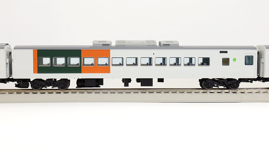 天賞堂 [55051] 185系0番代 新踊り子色（湘南パターン）増結用中間車3