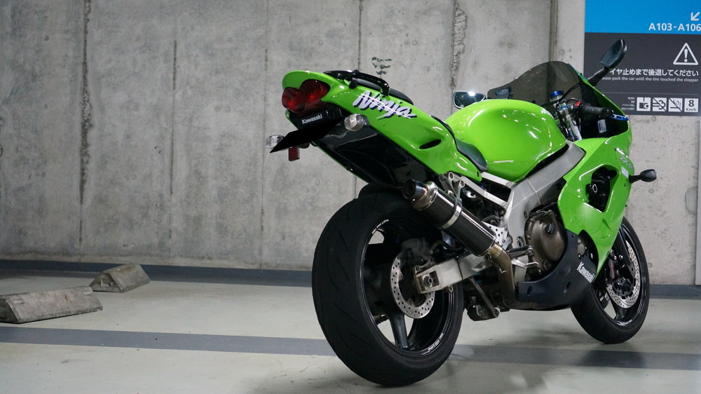 ZX-9R 1998年式 | Moto-Gallery