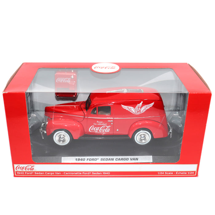 1940 Coca Cola Ford Delivery Van w/ Cooler (1:24 Scale) — Motor