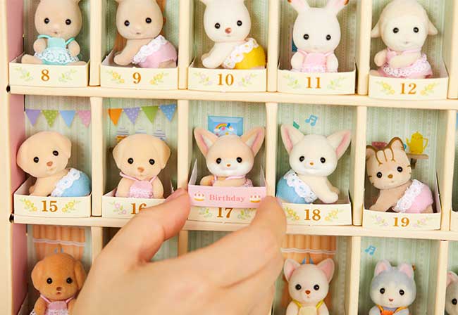 赤ちゃん人形が最大42にん飾れる♪しろウサギの赤ちゃんソフィー付き