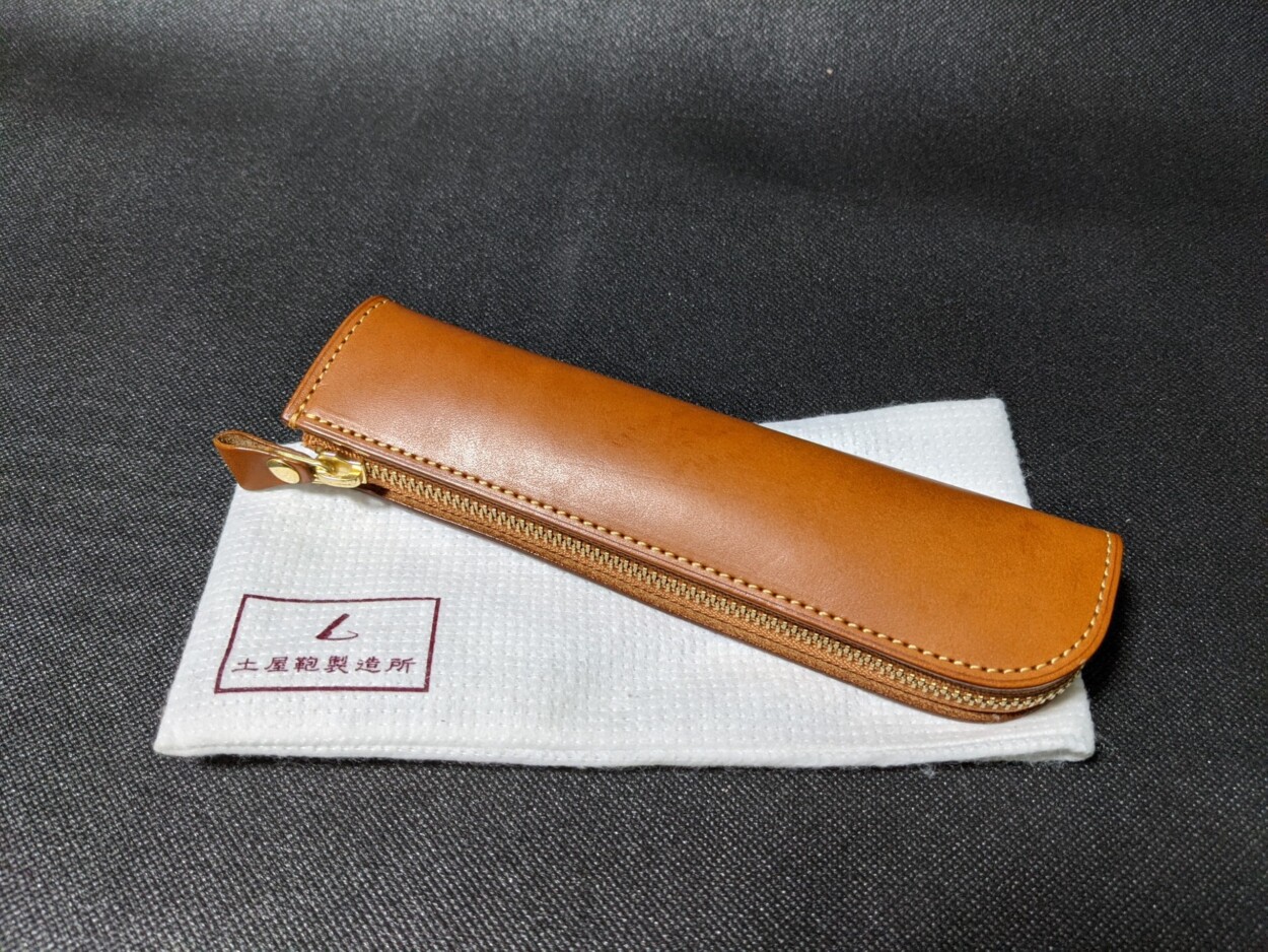 土屋鞄製造所 ナチューラ ヌメ革 ファスナーペンケース レビュー [筆