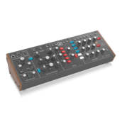 BEHRINGER MODEL D｜ミュージックランドKEY