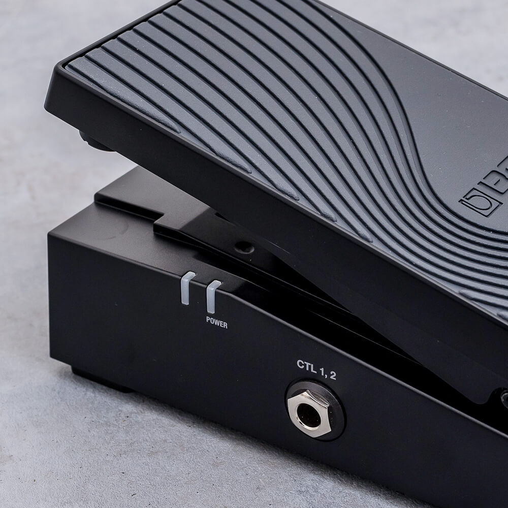 BOSS EV-1-WL Wireless MIDI Expression Pedal｜ミュージックランドKEY