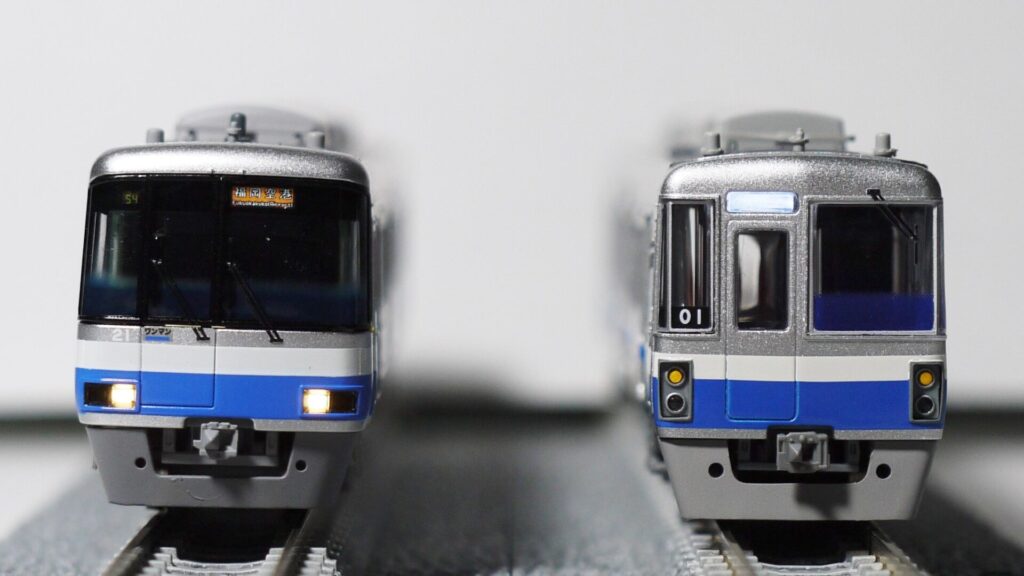 ポポンデッタ 福岡市交通局 2000系 2段帯仕様 をレビュー