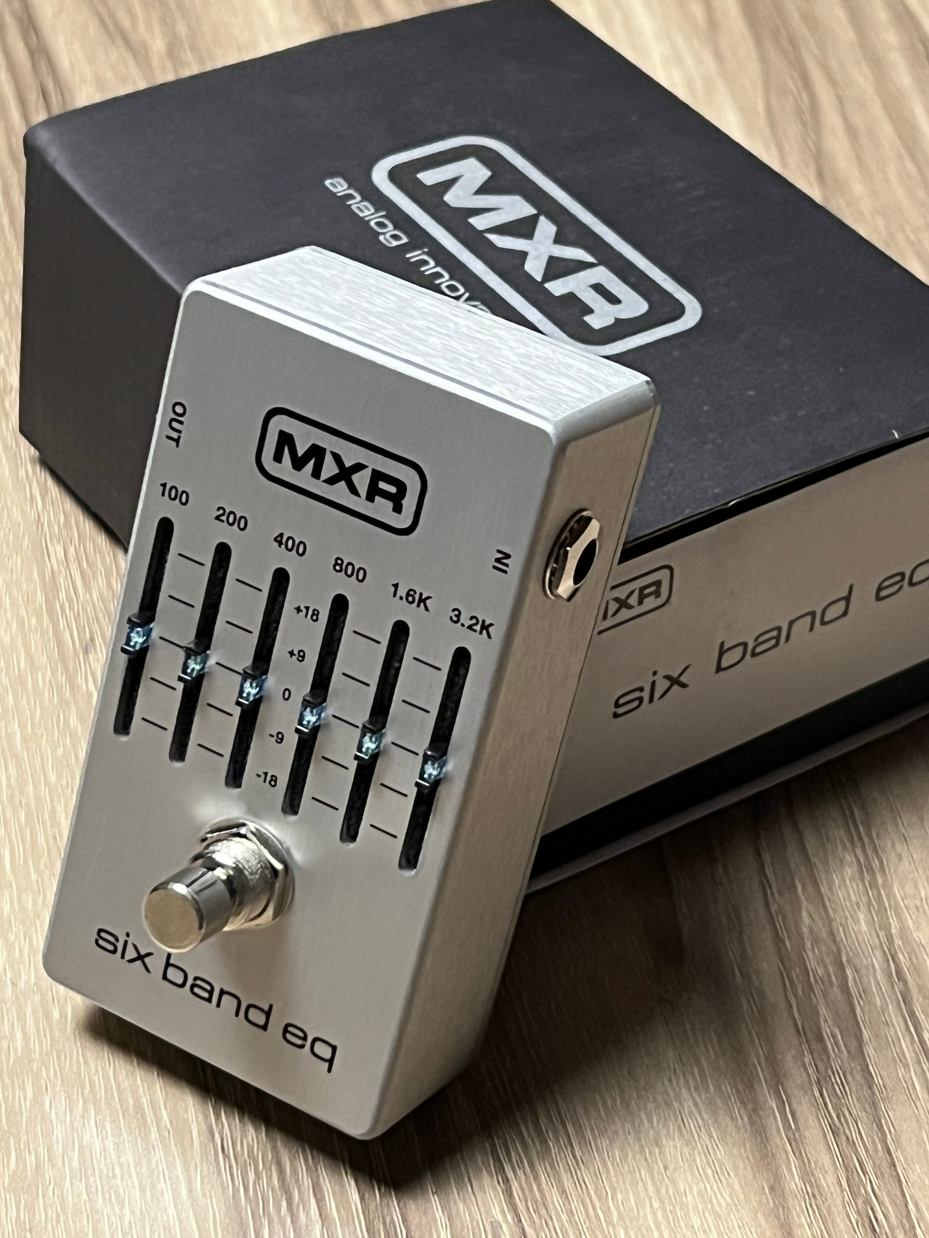 MXR M109S Six Band Equalizer Silver – nafiriguitar.com