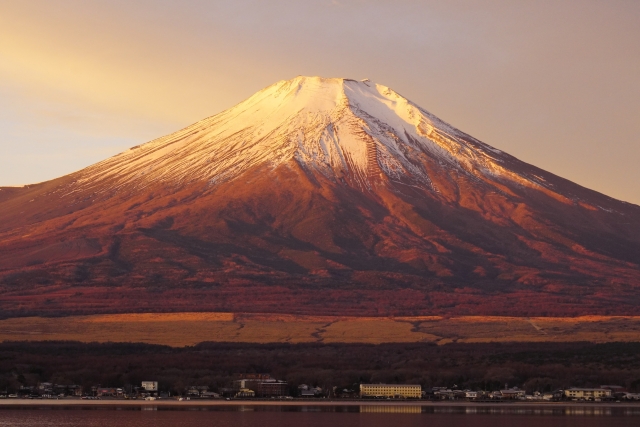 紅富士と赤富士は別物って知ってた？その違いと絶景赤富士が一望できる