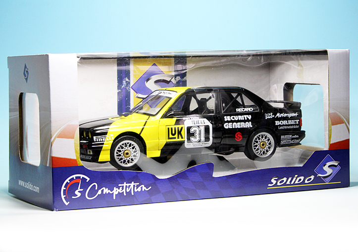 BMW M3 (E30) Team MK Motorsport 