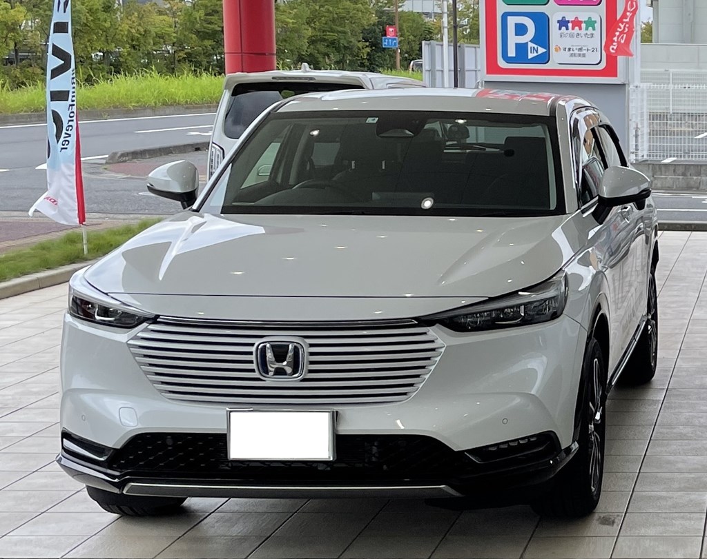 新型ヴェゼルやシビック試乗の際にホンダディーラーでN-BOXの年末の年