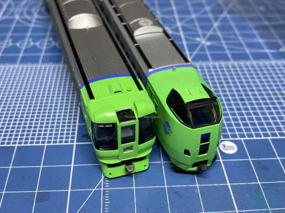 789系 0番代「スーパー白鳥」が入線しました。 TOMIX 98895 / 98896